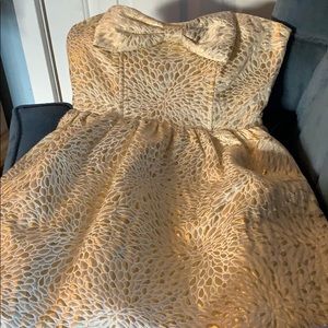 Forever 21 adorable short, pretty Dress